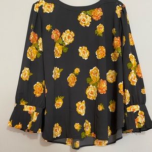 LOFT Plus Floral Blouse in 26